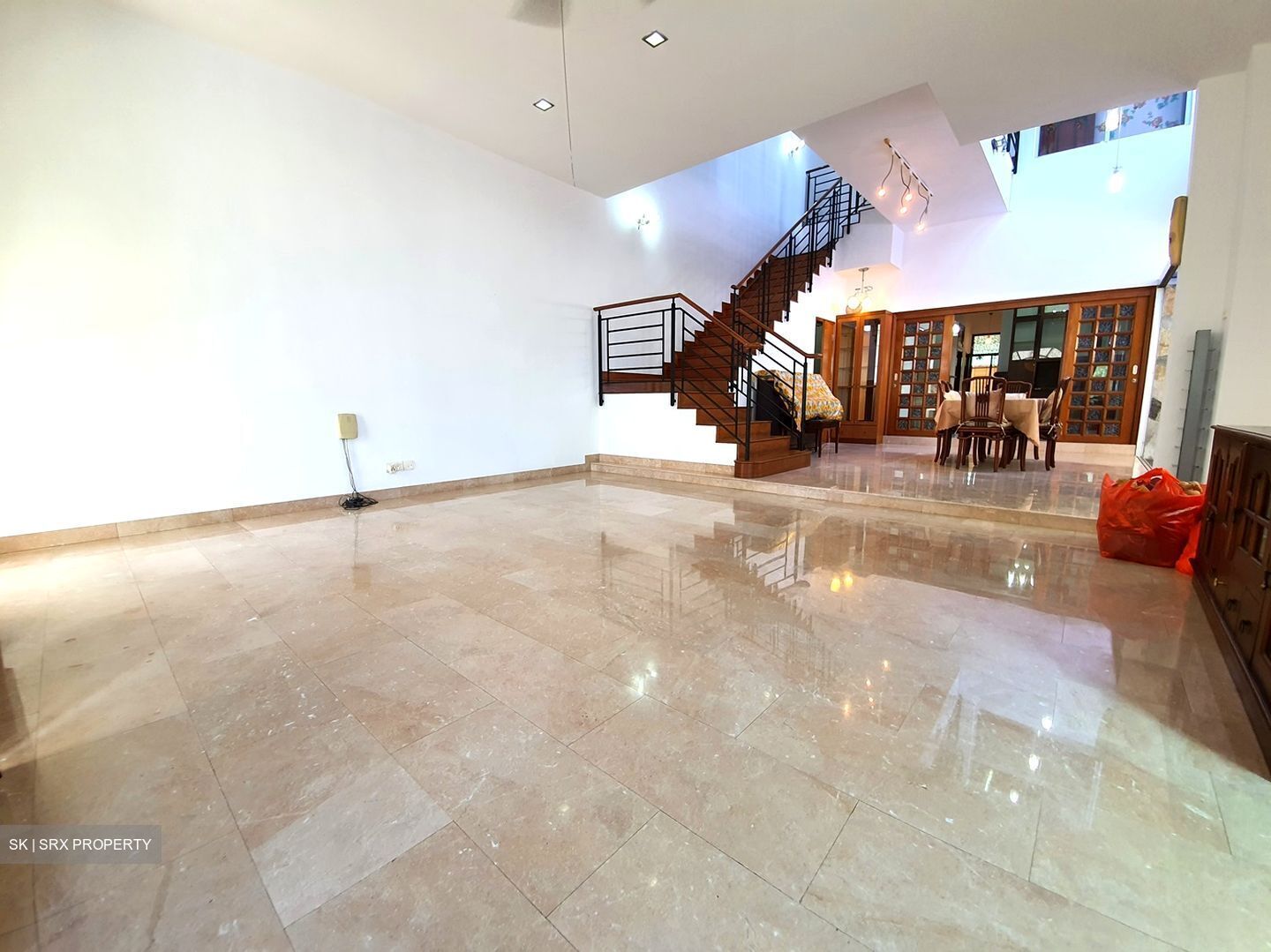 Serangoon Garden Estate (D19), Semi-Detached #593618701